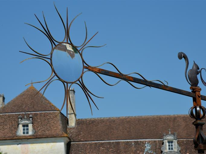 Le jardin du Château de Clauzuroux, chambres d'hôtes et location de gîtes à Champagne et Fontaine en Dordogne proche de Périgueux et d'Angoulême